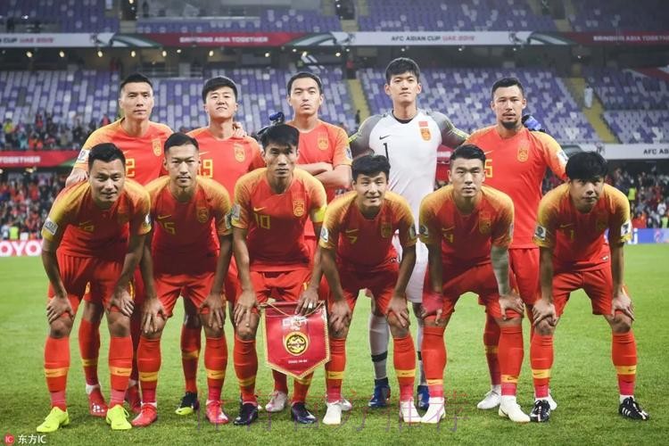 中国队淘汰赛首战逆转取胜 挺进八强实现突破